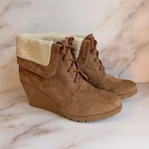 Nautica - Fur trimmed booties